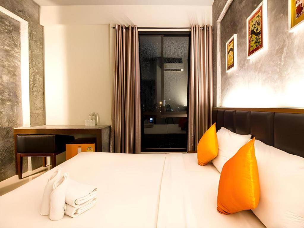 B2 Thippanate Boutique & Budget Hotel Chiang Mai Exterior photo