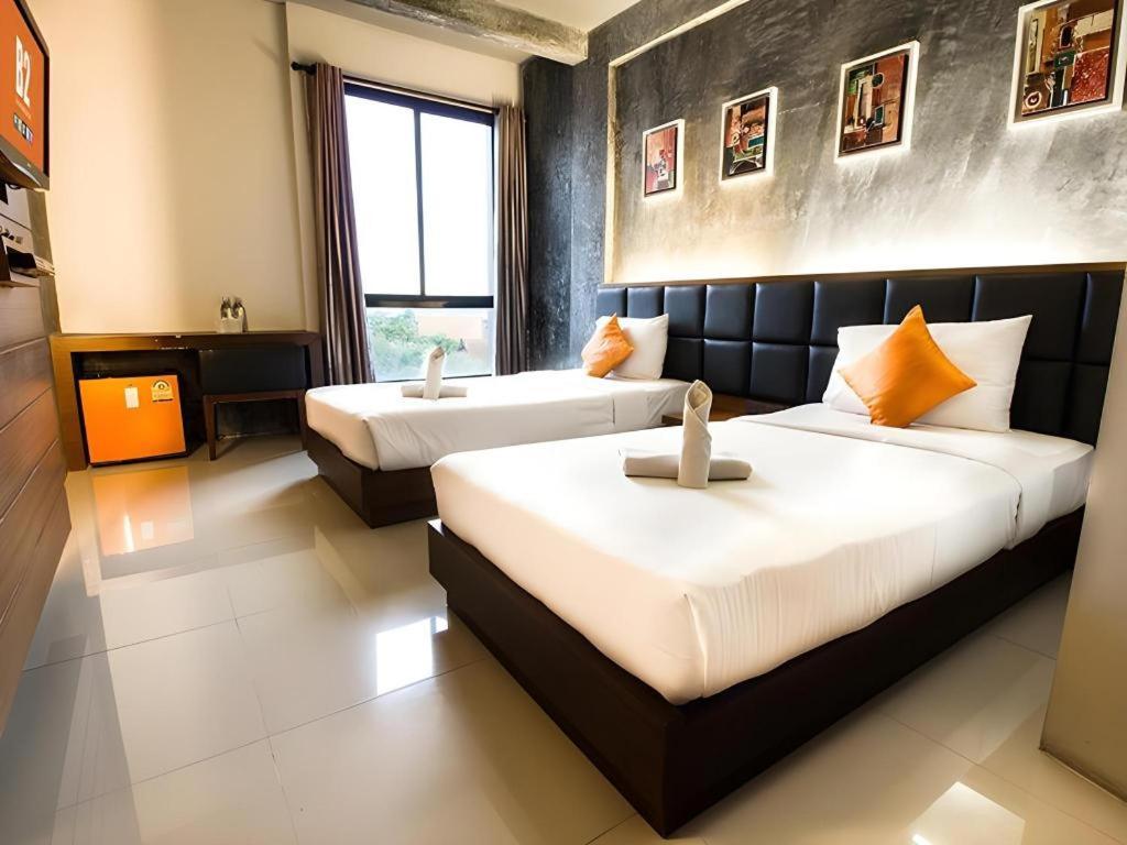B2 Thippanate Boutique & Budget Hotel Chiang Mai Exterior photo